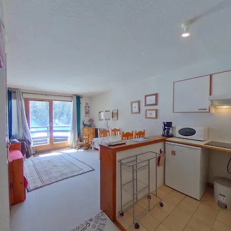 Apartment Lumineux Avec Balcon Sud, Plein Coeur De La Tania, Skis Aux Pieds - Fr-1-513-43