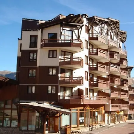 Apartment Lumineux Avec Balcon Sud, Plein Coeur De La Tania, Skis Aux Pieds - Fr-1-513-43 La Tania