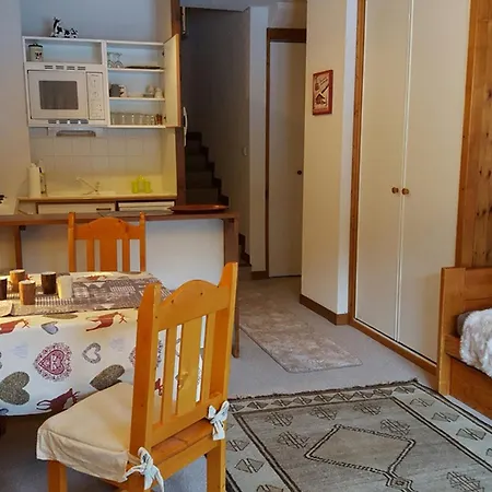 Lumineux Avec Balcon Sud, Plein Coeur De La Tania, Skis Aux Pieds - Fr-1-513-43 Apartment